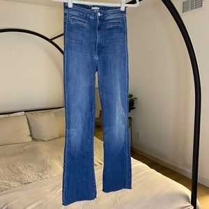 MOTHER Laced Hustler Ankle Cropped Jean